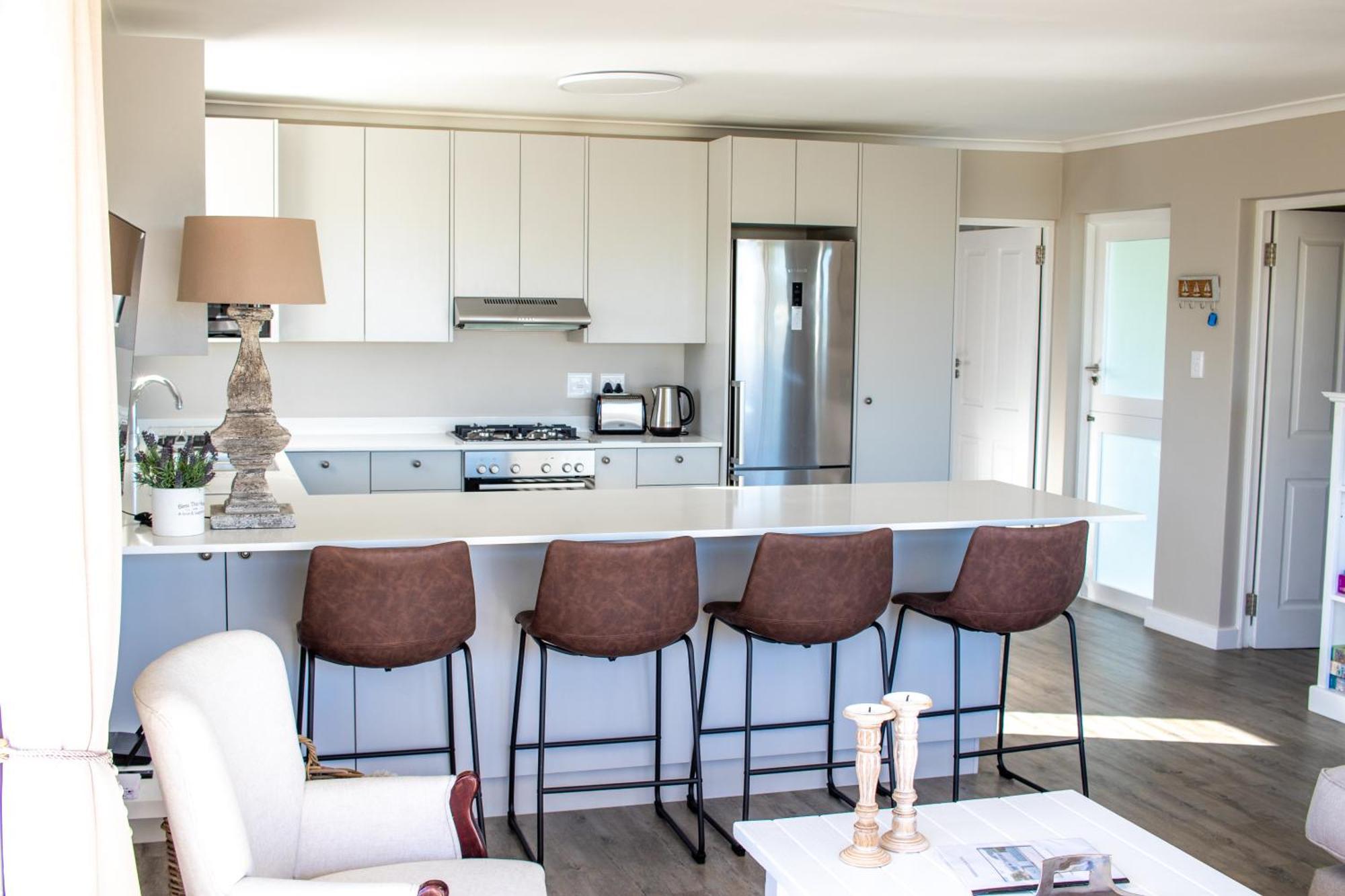 Ocean Pearl Hermanus - 5 Bedrooms Eksteriør billede