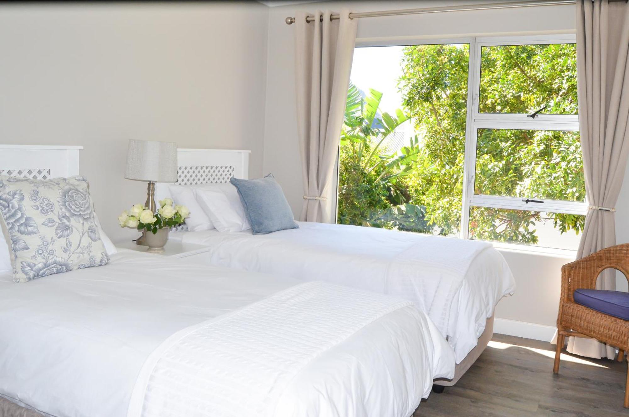 Ocean Pearl Hermanus - 5 Bedrooms Eksteriør billede