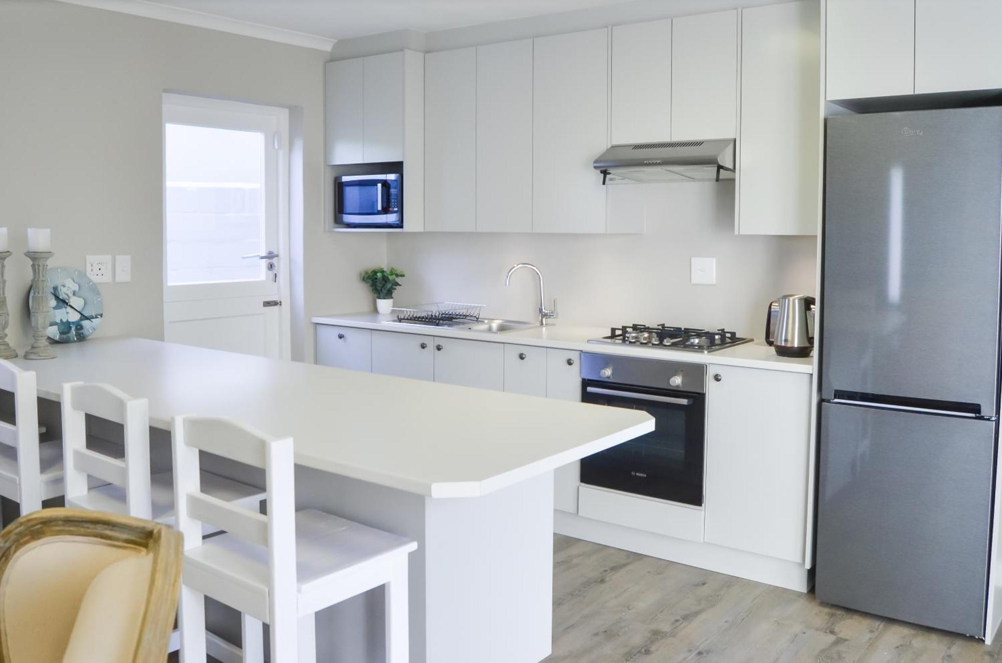 Ocean Pearl Hermanus - 5 Bedrooms Eksteriør billede